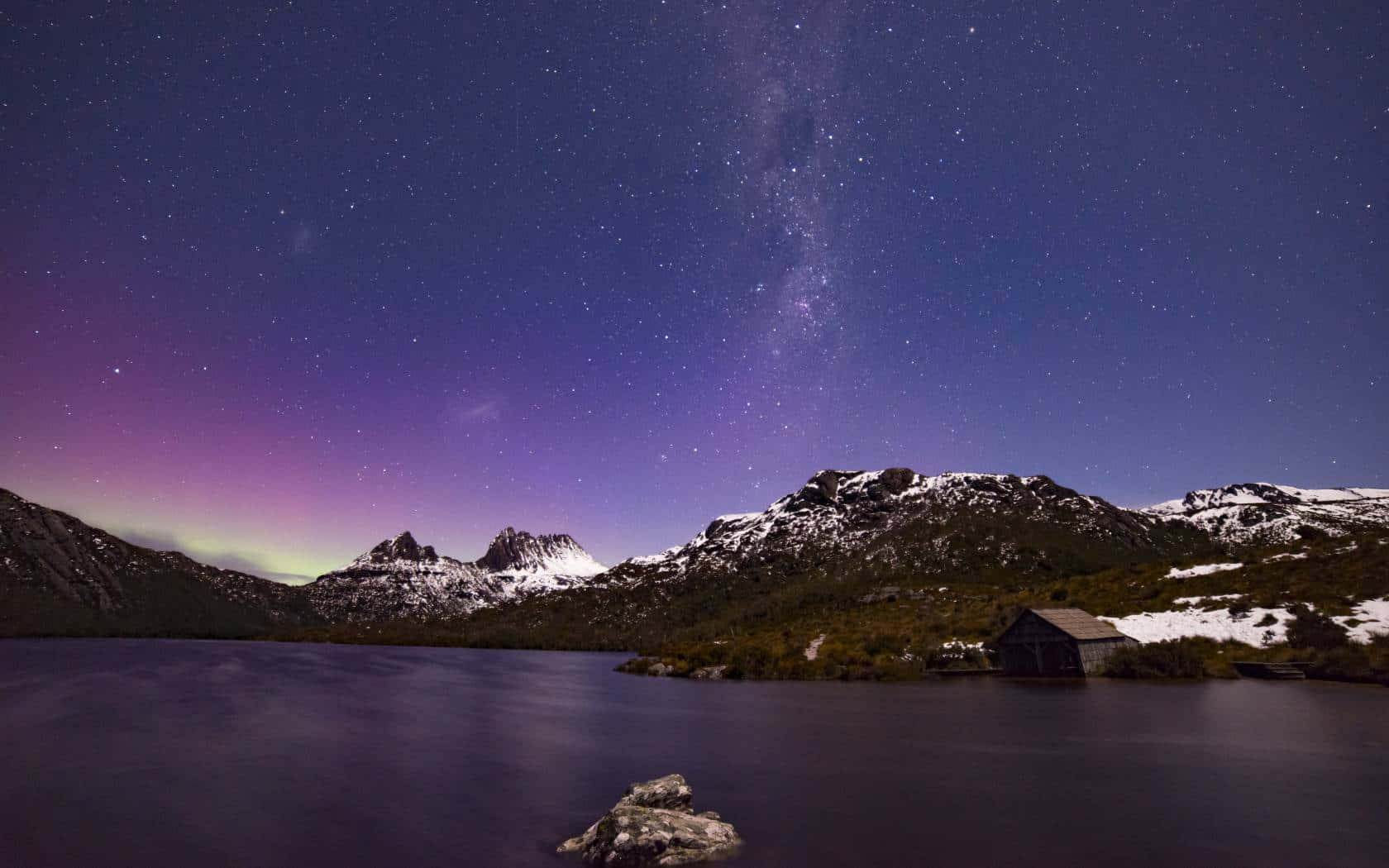 Aurora Australis Over Mountain Lake Wallpaper