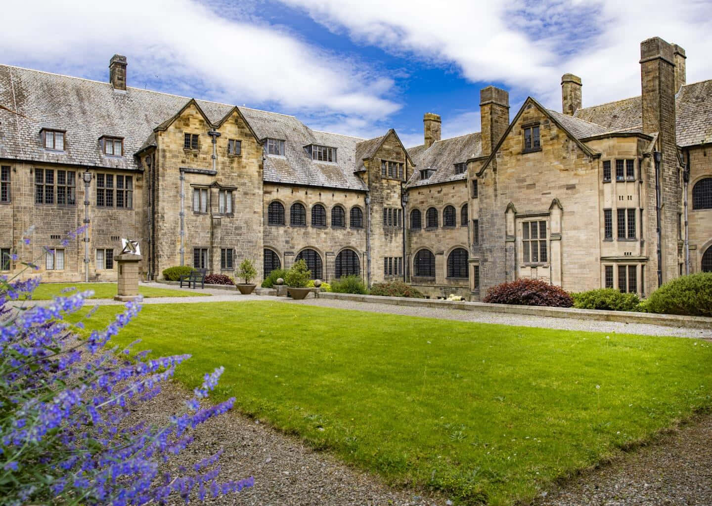 Bangor University Historic Building Wallpaper