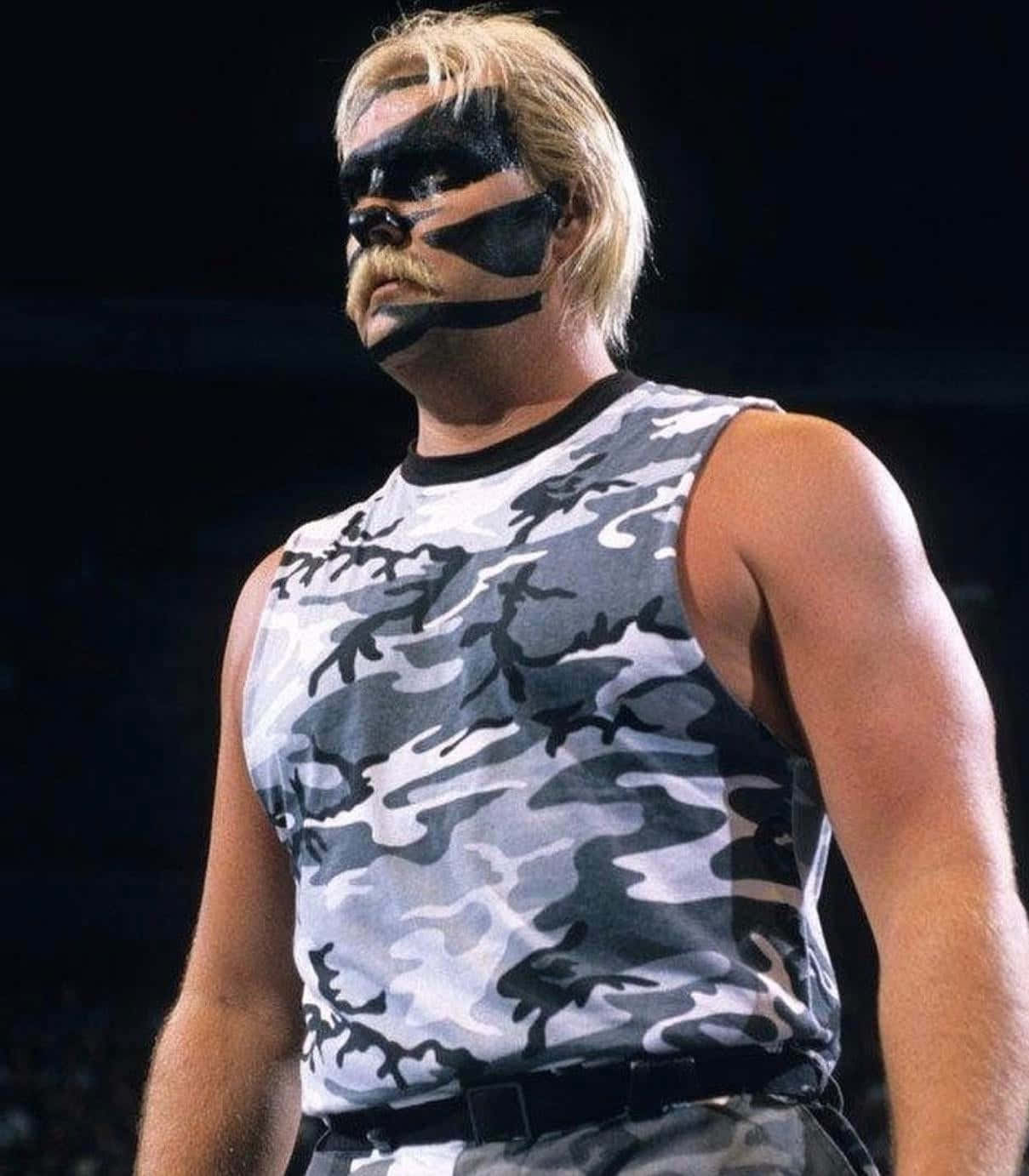 Barry Windham In Dramatic Black Face Paint Wallpaper