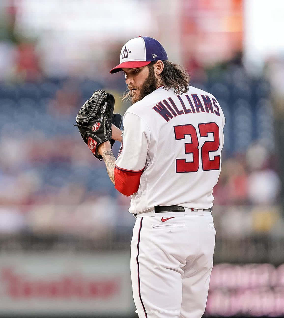 Baseball Pitcher Preparation Williams32 Wallpaper