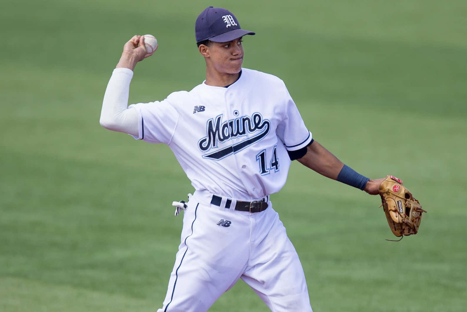 Baseball Player Throwing Ball Action Shot Wallpaper