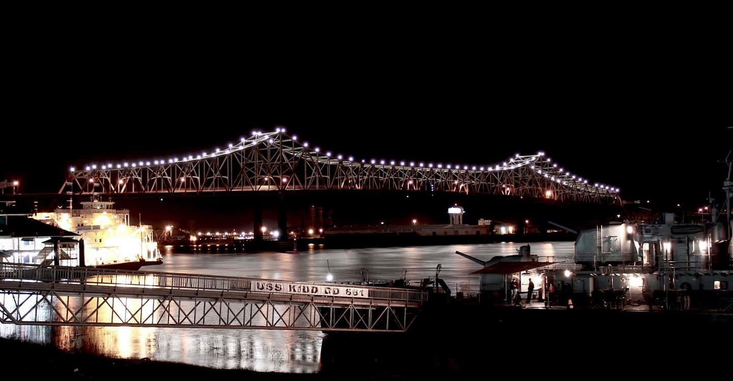 Baton Rouge Nighttime Bridge Wallpaper