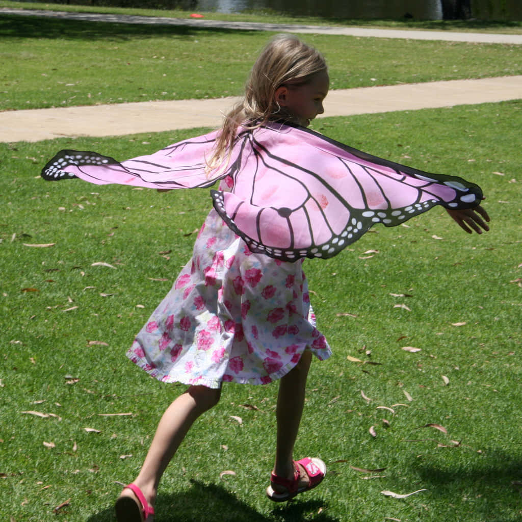 Be Bold & Beautiful In This Dazzling Butterfly Wing Dress! Wallpaper