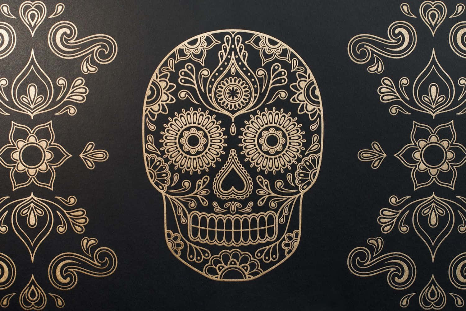 Be The King Or Queen Of Cool With The Sugar Skull Phone. Wallpaper