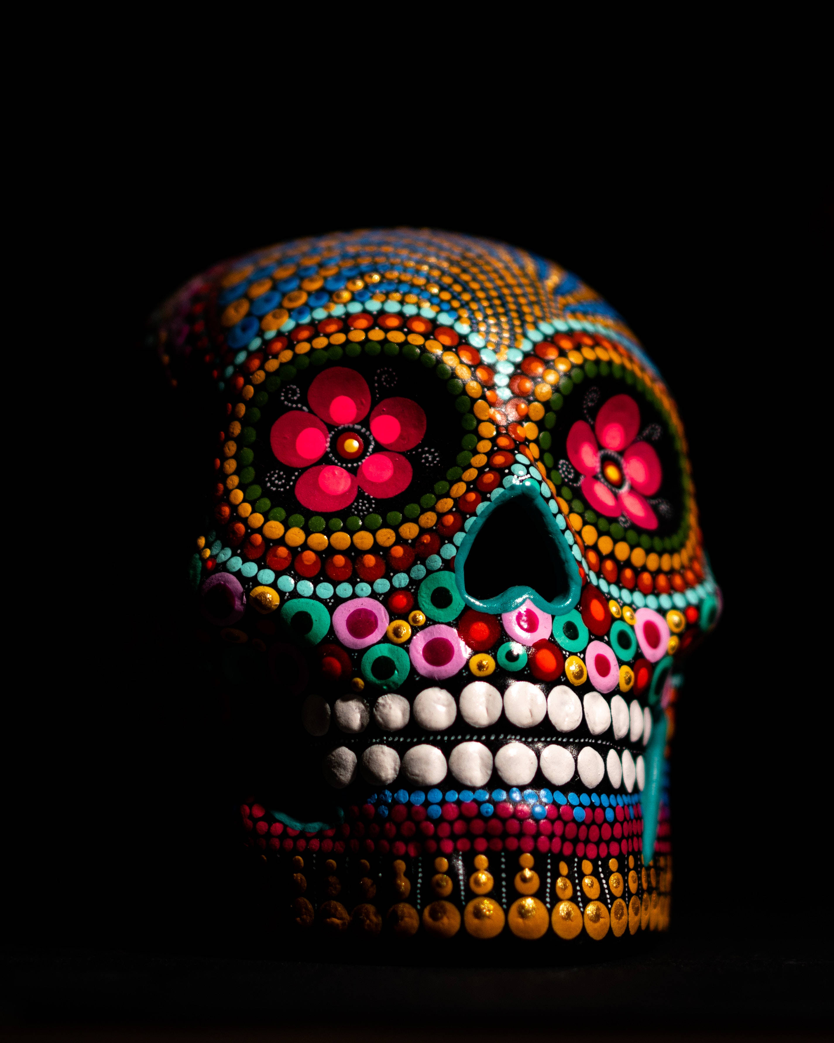 Beaded Skull Black Art Wallpaper