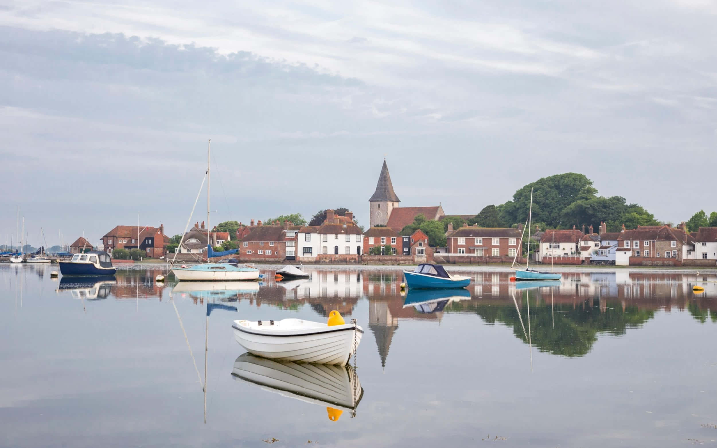 Beautiful Panoramic View Of Chichester Cathedral Wallpaper