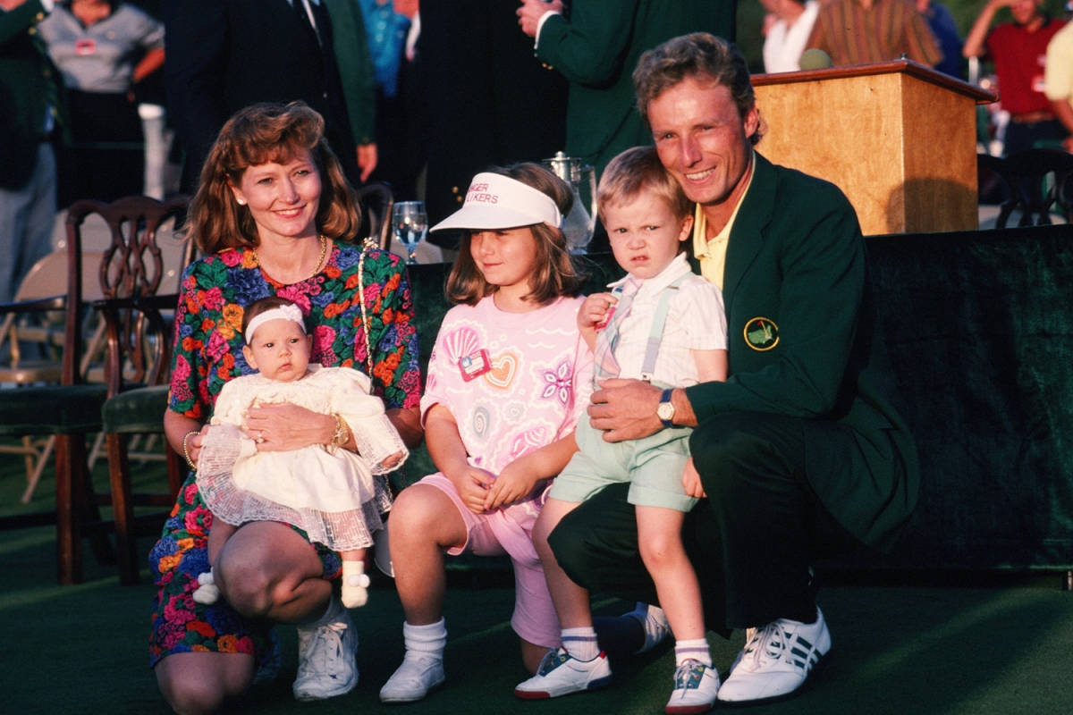 Bernhard Langer With Wife And Kids Wallpaper