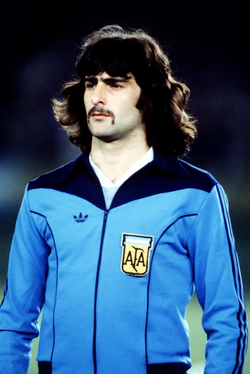 Best Former Athlete Mario Kempes Wallpaper