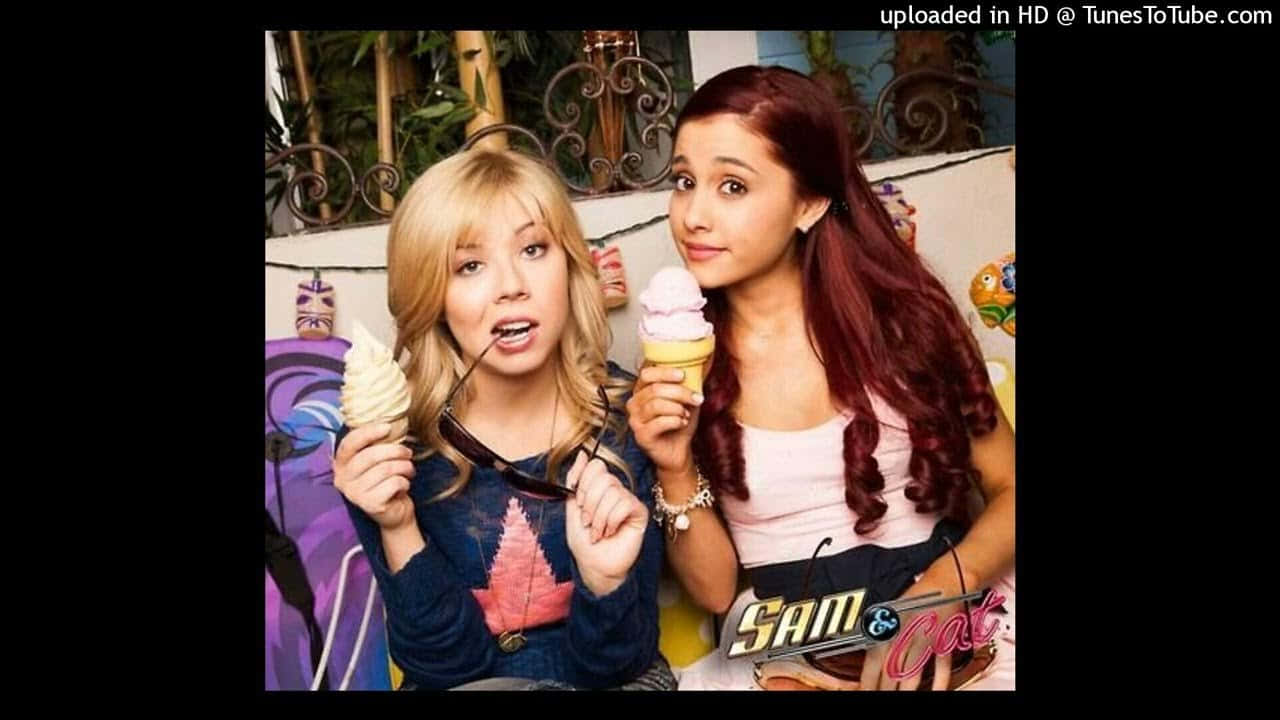 Best Friends Sam And Cat In Catstume Wallpaper