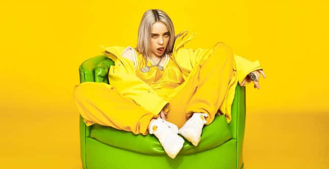 Billie Eilish Productive Hangouts Wallpaper