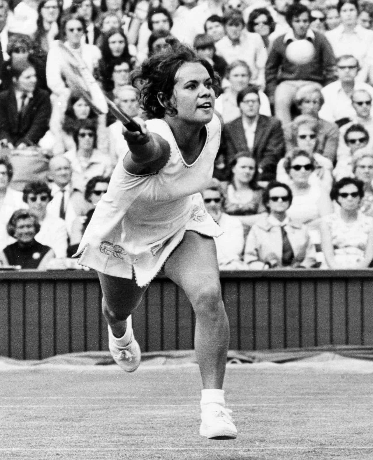 Black And White Evonne Goolagong Cawley Tennis Player Wallpaper