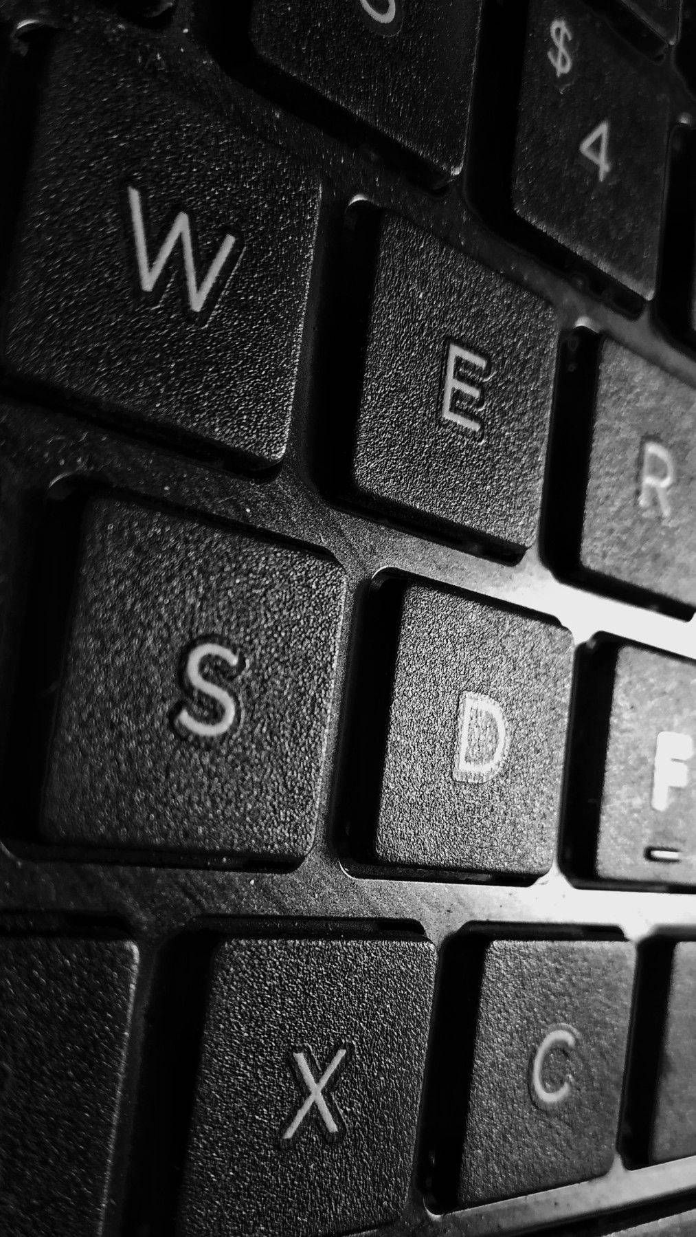 Black Classic Close Up Computer Keyboard Wallpaper