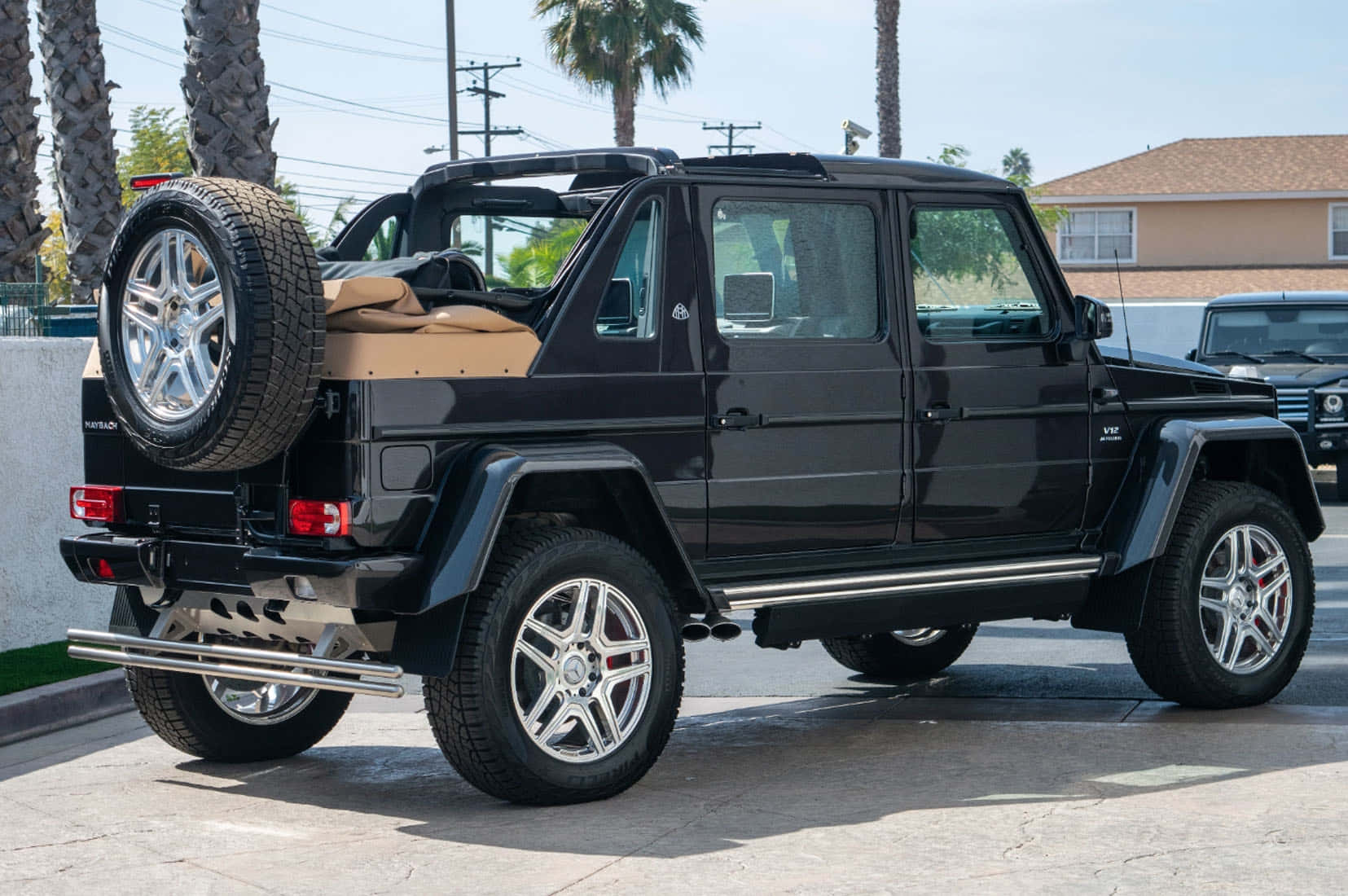 Black Maybach G650 Landaulet Side View Wallpaper