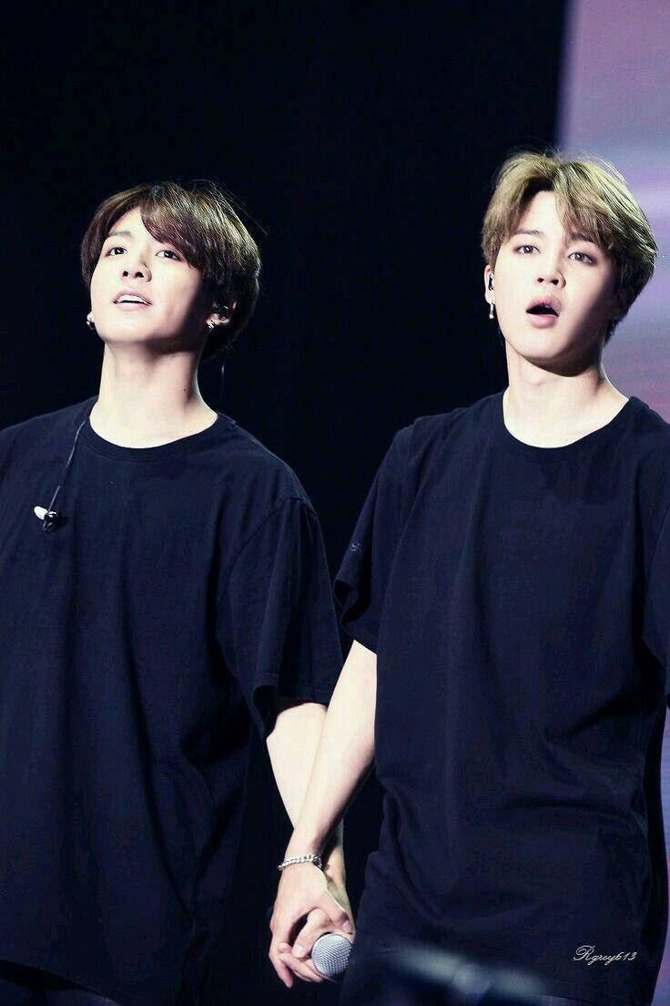 Black Shirt Jikook Holding Hands Wallpaper