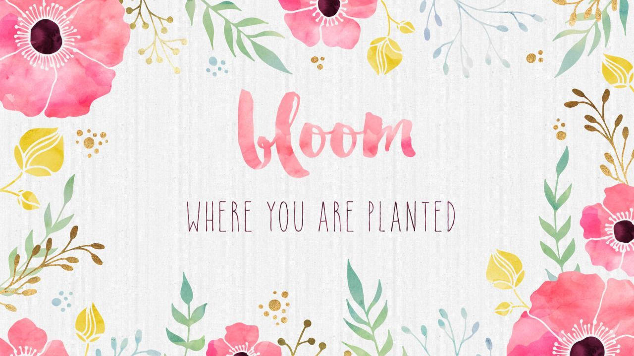 Bloom Cute Writing Wallpaper