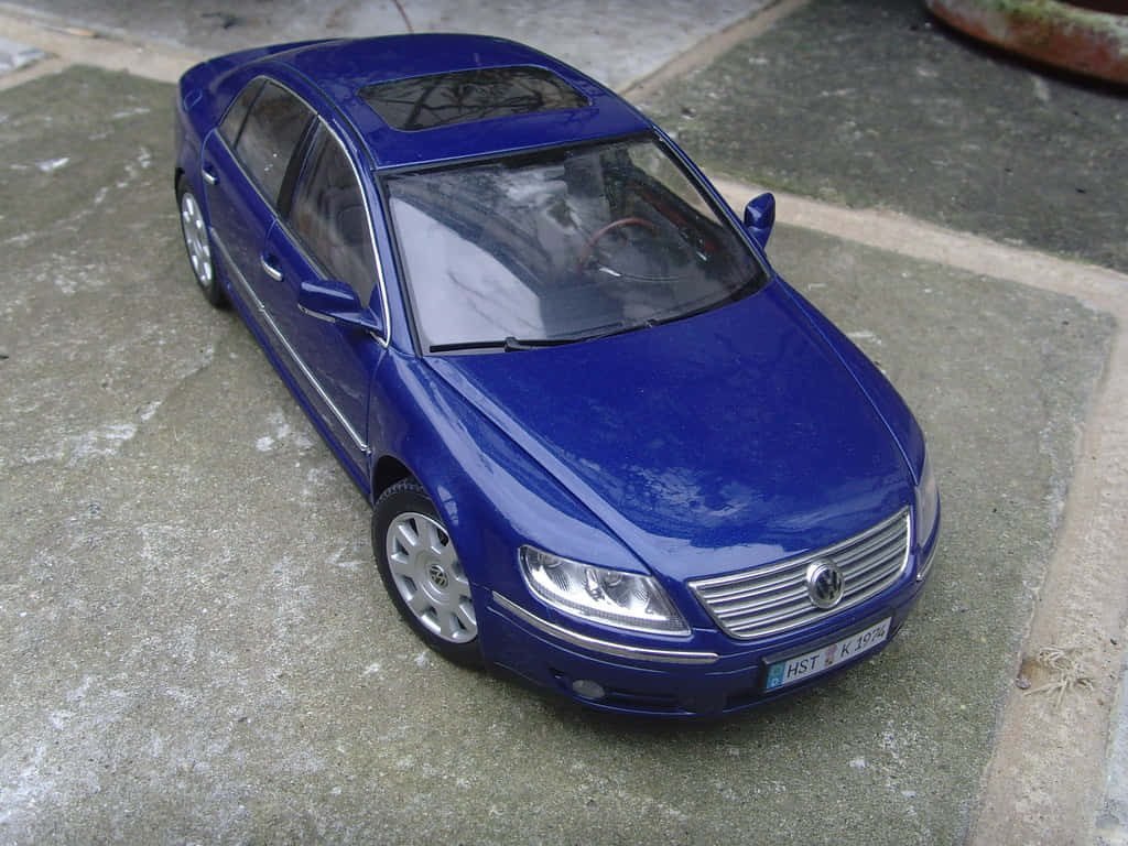 Blue Volkswagen Phaeton Model Car Wallpaper