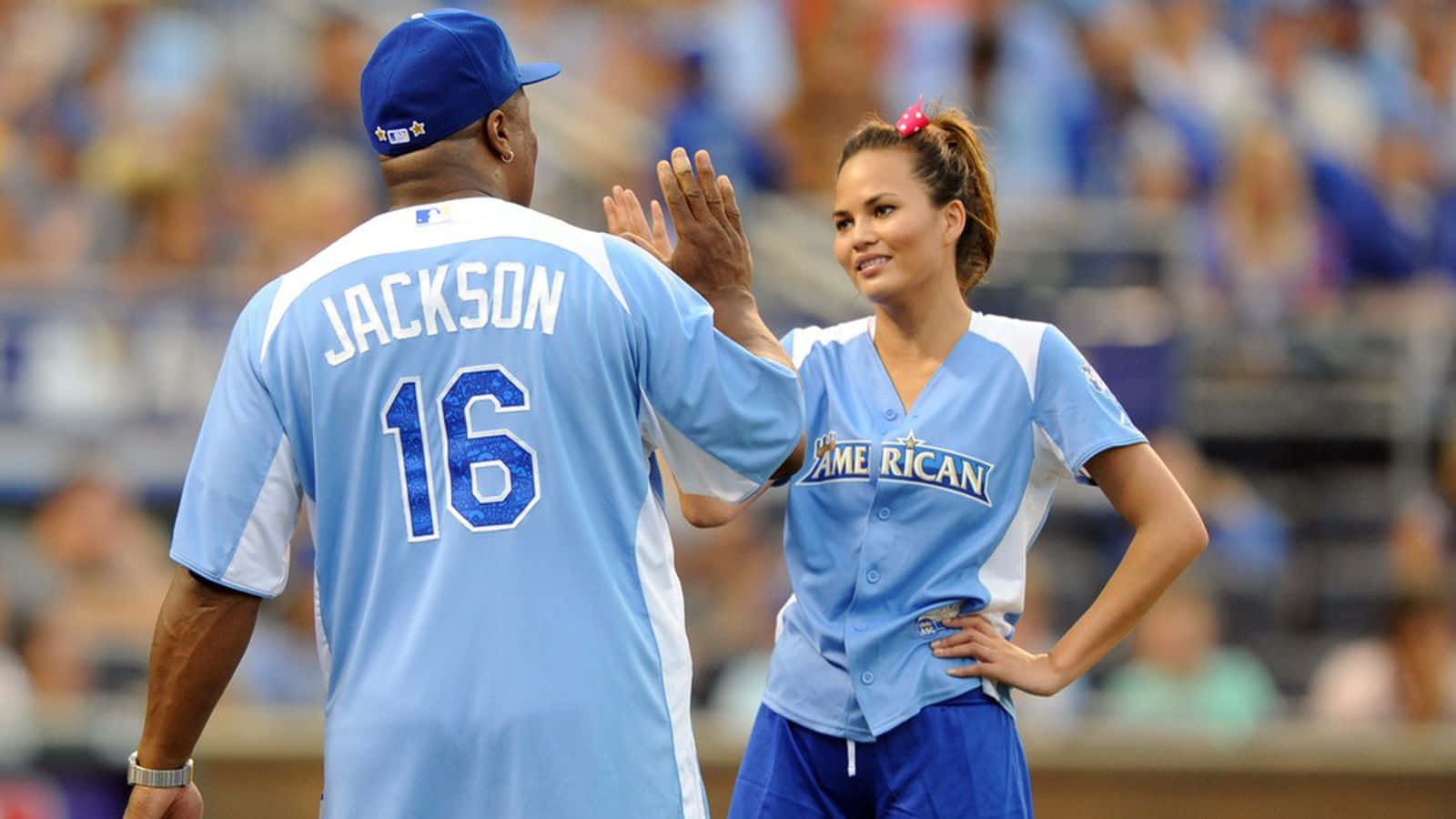 Bo Jackson With Chrissy Teigen Wallpaper