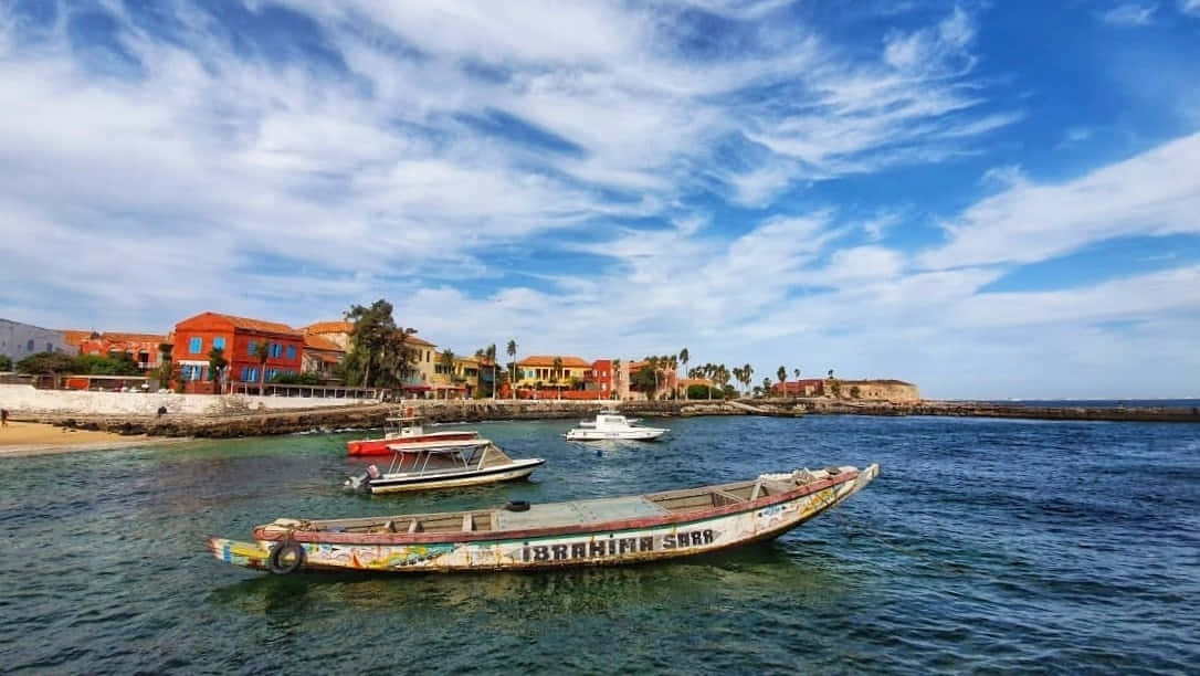 Boats In Sea Of Goree Wallpaper