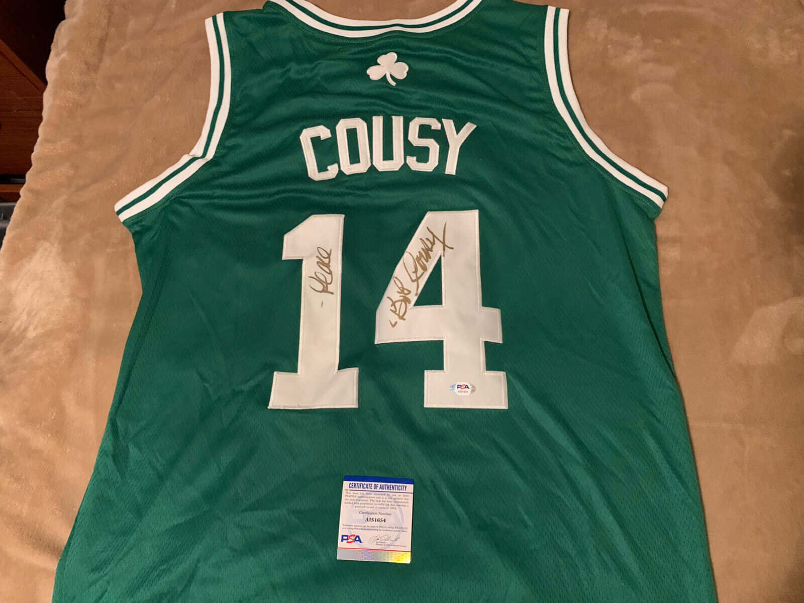 Bob Cousy Green Team Jersey Wallpaper