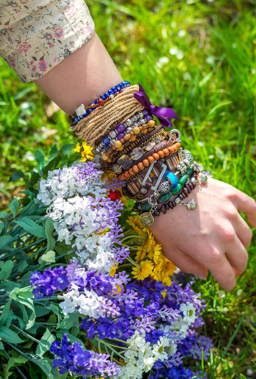 Boho Hippie Bracelets Floral Backdrop Wallpaper