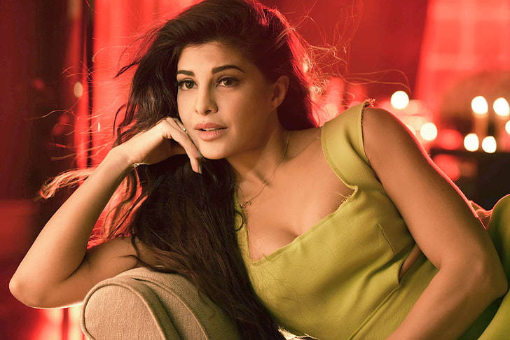 Bollywood Actress Jacqueline Fernandez Wallpaper