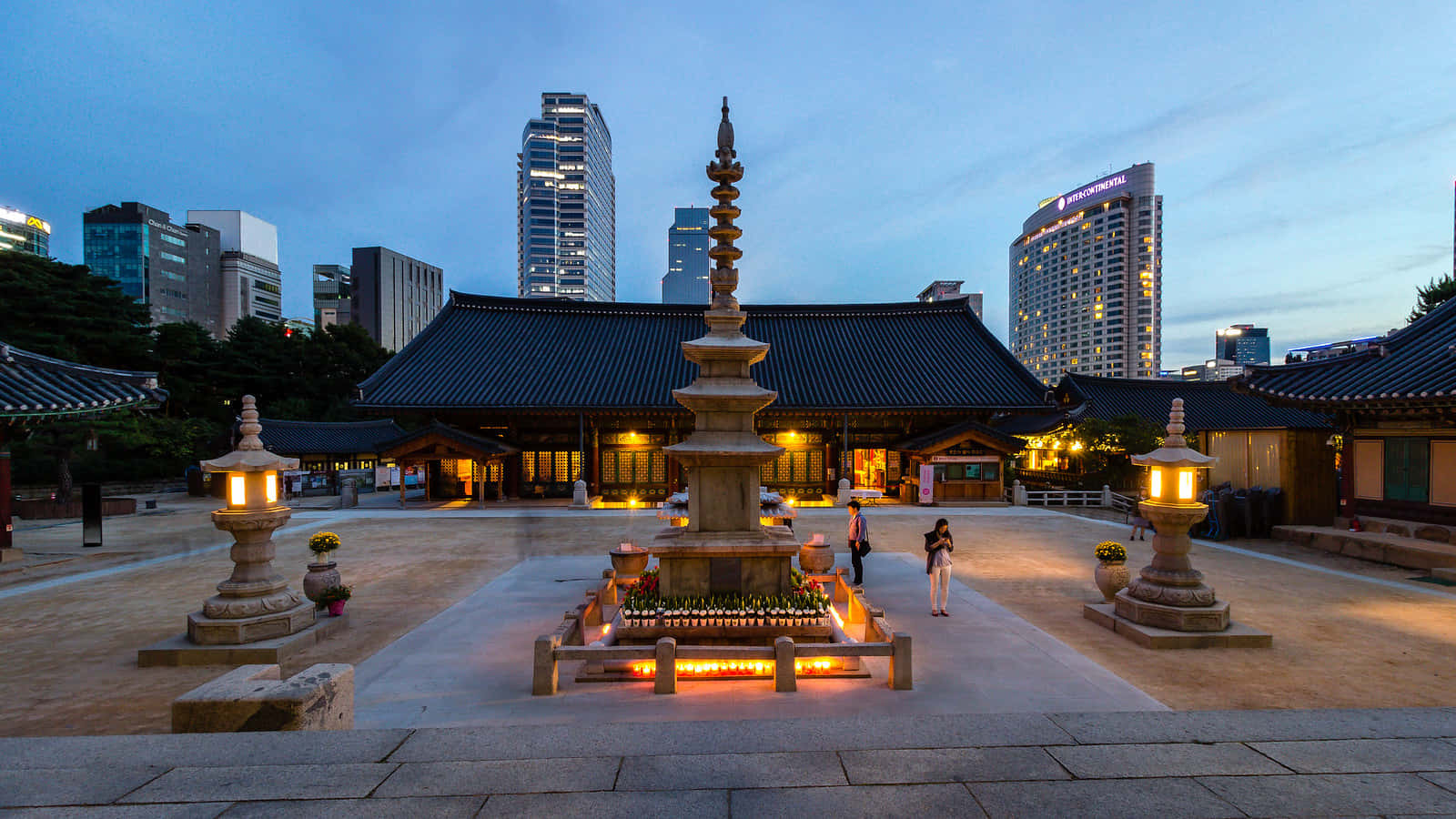 Bongeunsa Temple Dusk View Seoul Wallpaper