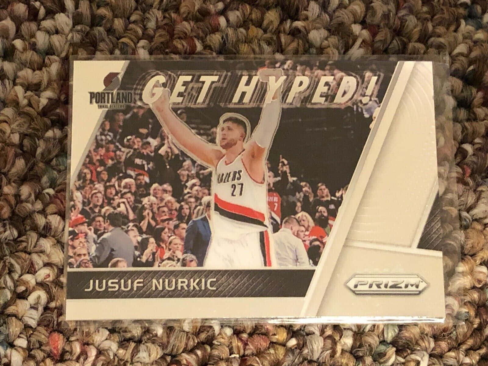 Bosnian Professional Basketball Player Jusuf Nurkic Nba Trading Card Wallpaper