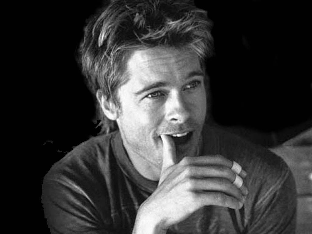 Brad Pitt In An Intense Grayscale Moment Wallpaper