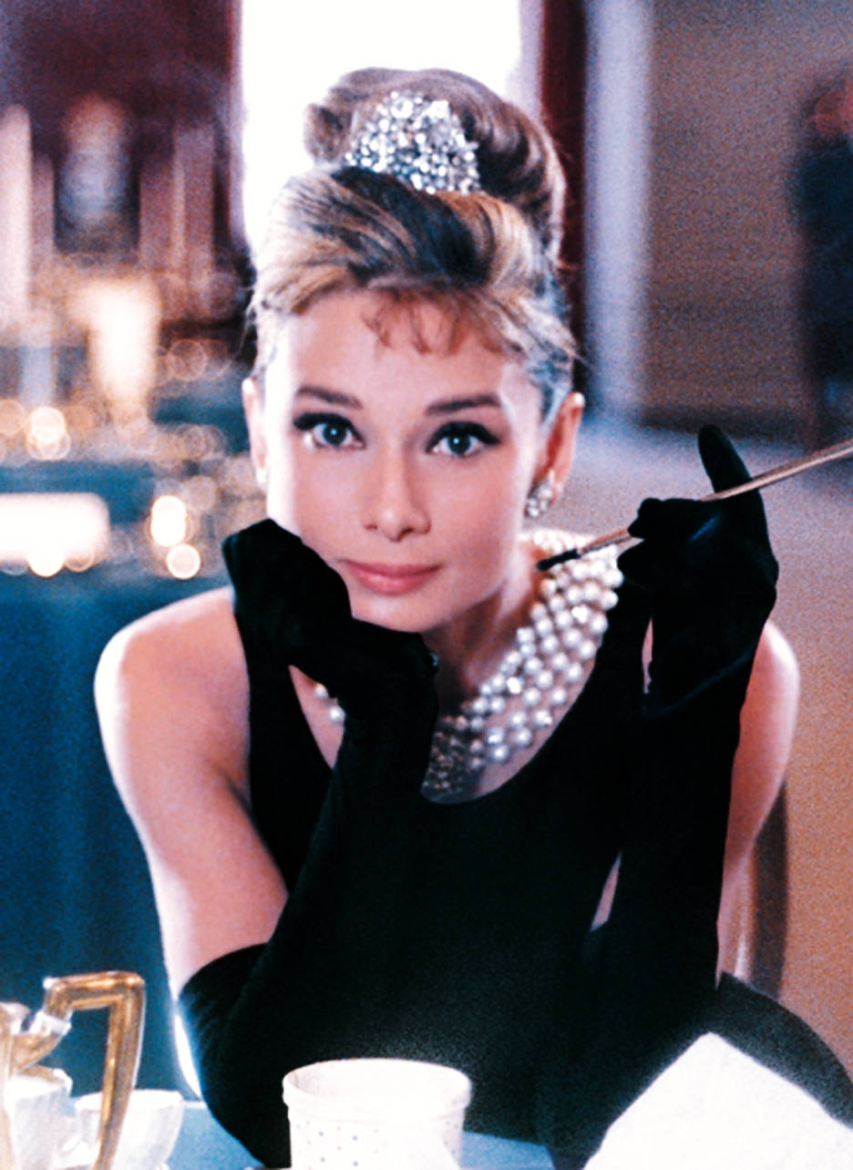 Breakfast At Tiffany's Colored Portrait Wallpaper