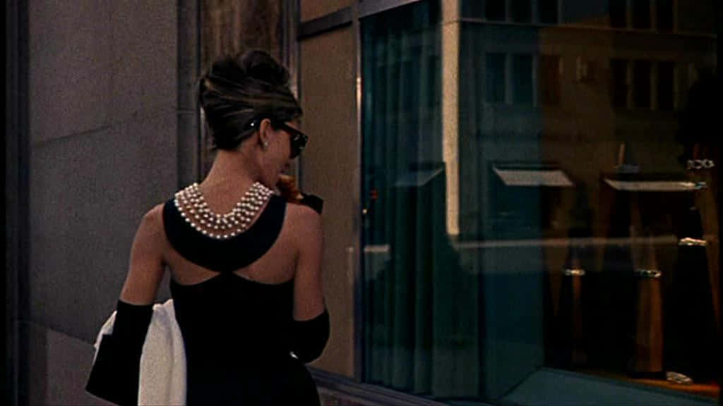 Breakfast At Tiffanys Holly Golightly Window Shopping Scene Wallpaper