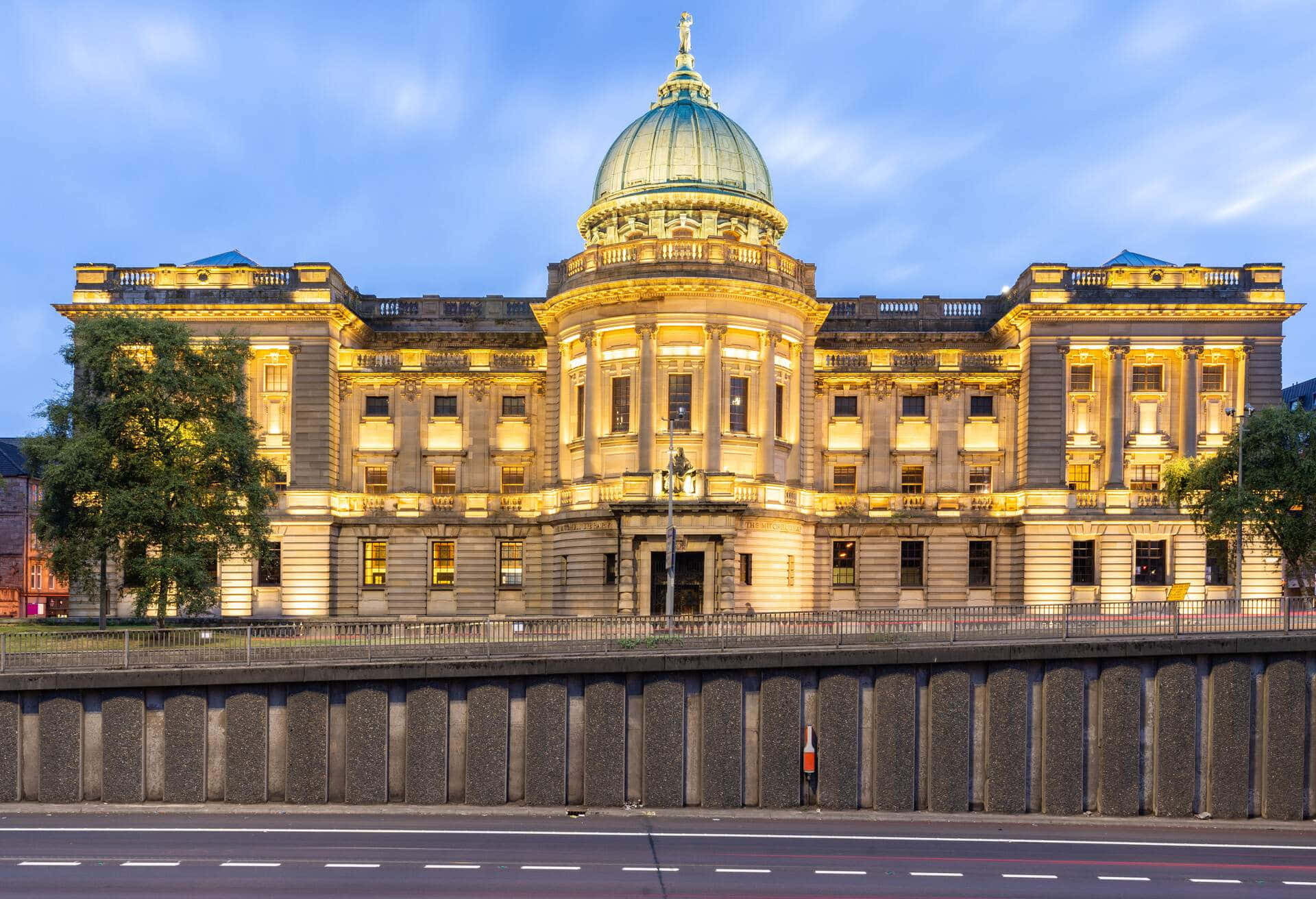 Breathtaking Dawn Over Glasgow City Wallpaper