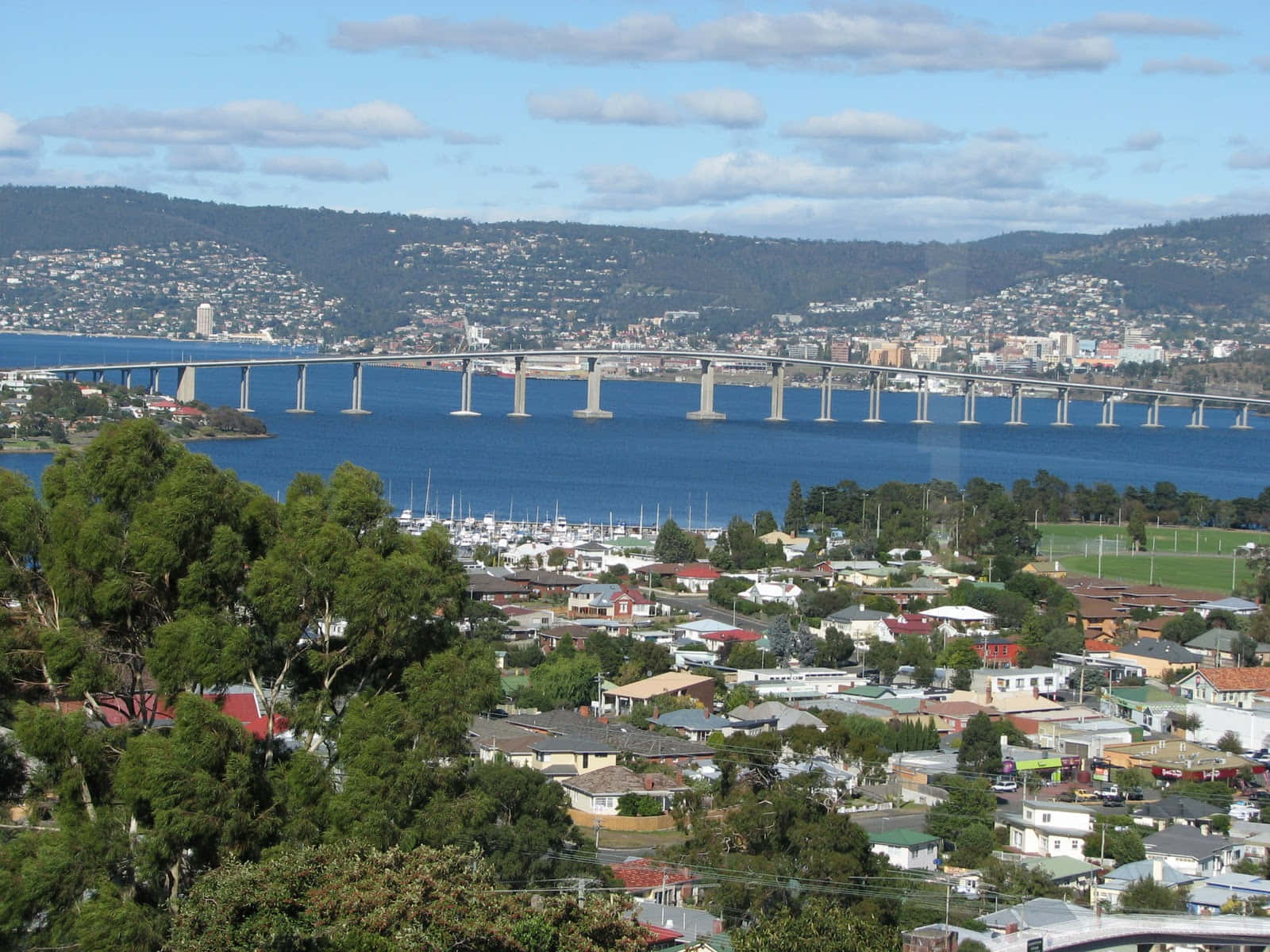 Breathtaking Sunset Over Mount Wellington, Hobart Wallpaper