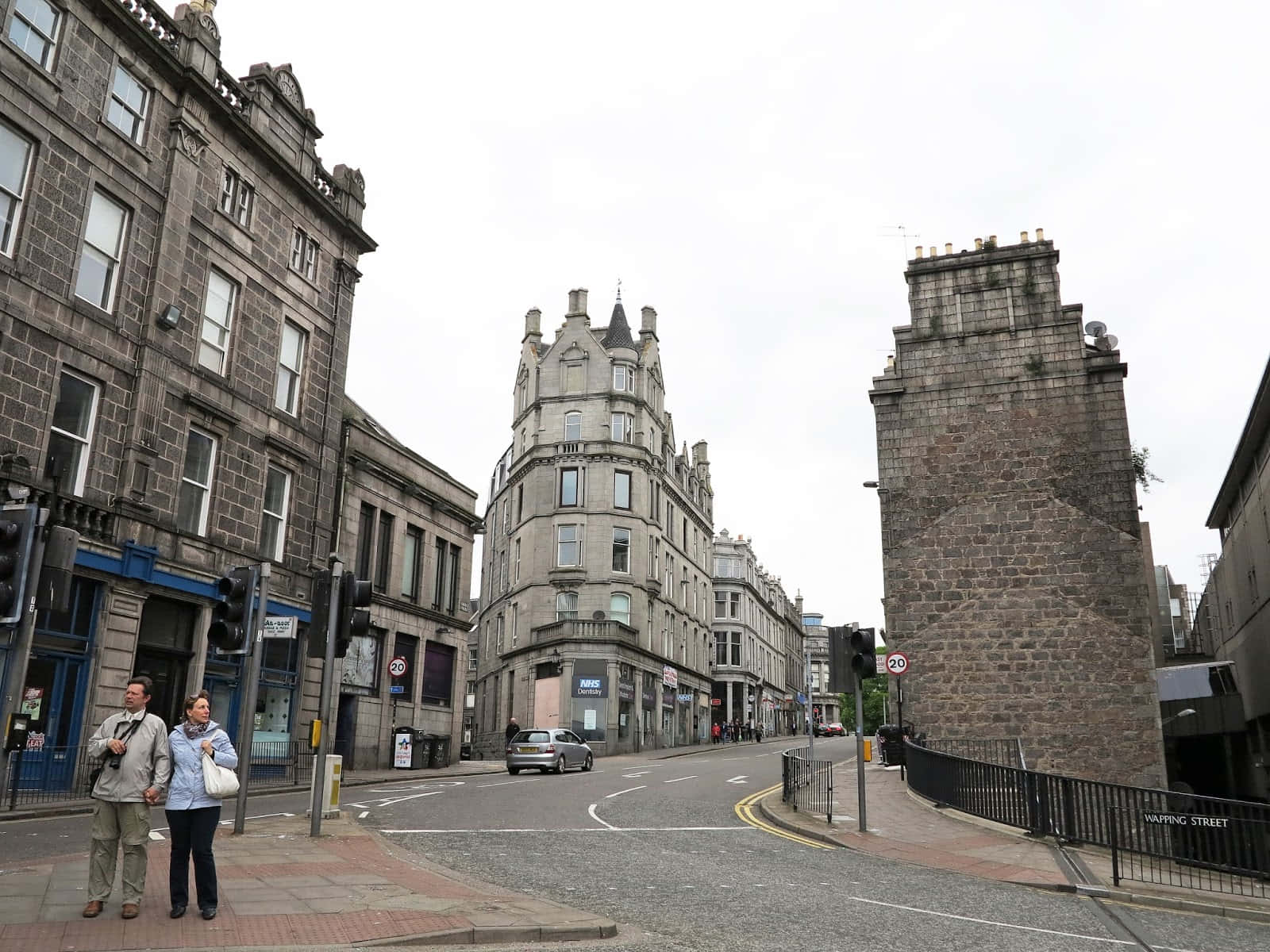 Breathtaking View Of Aberdeen Cityscape Wallpaper