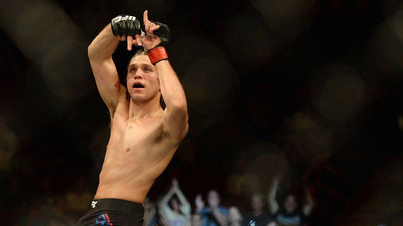 Brian Ortega Gesturing Two Hands Wallpaper