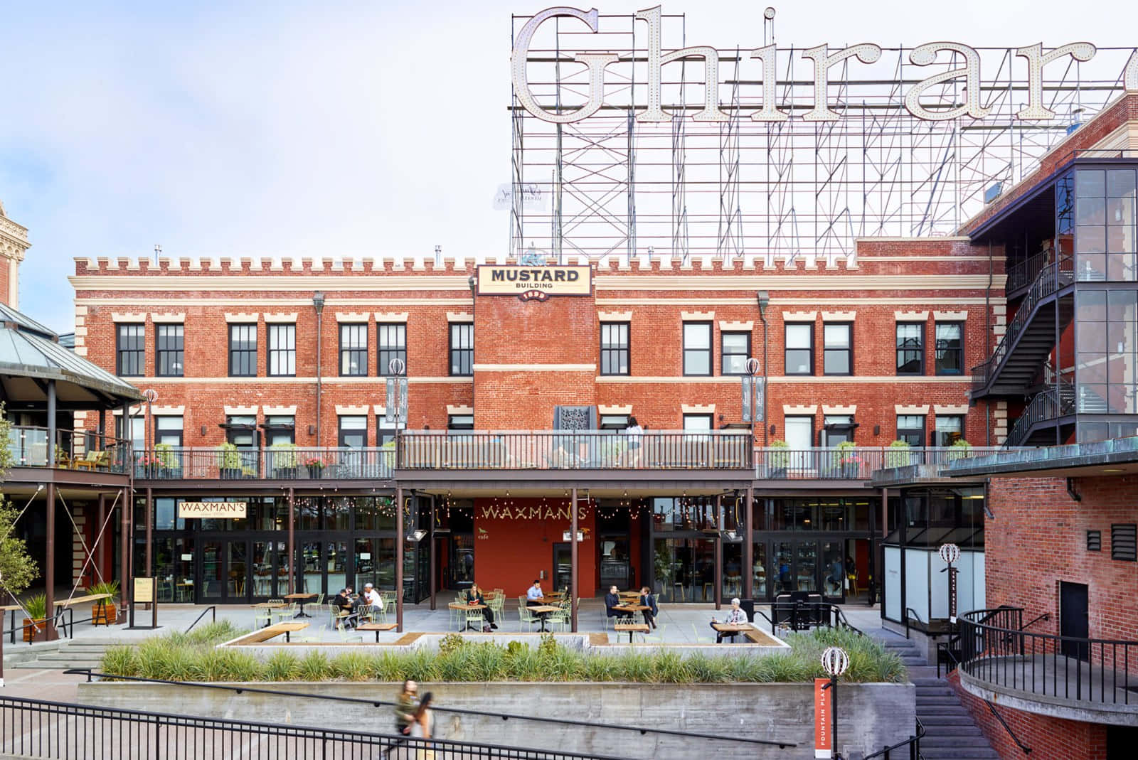 Brick Building In Ghiradelli Square Wallpaper