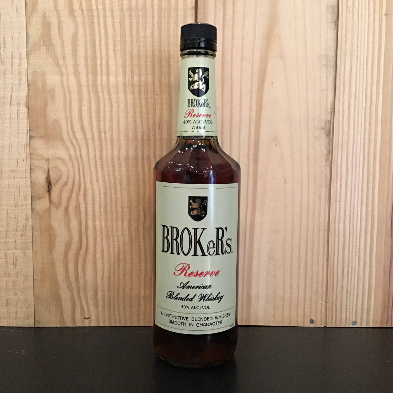 Brokers Reserve Blended Whiskey 750ml Wallpaper