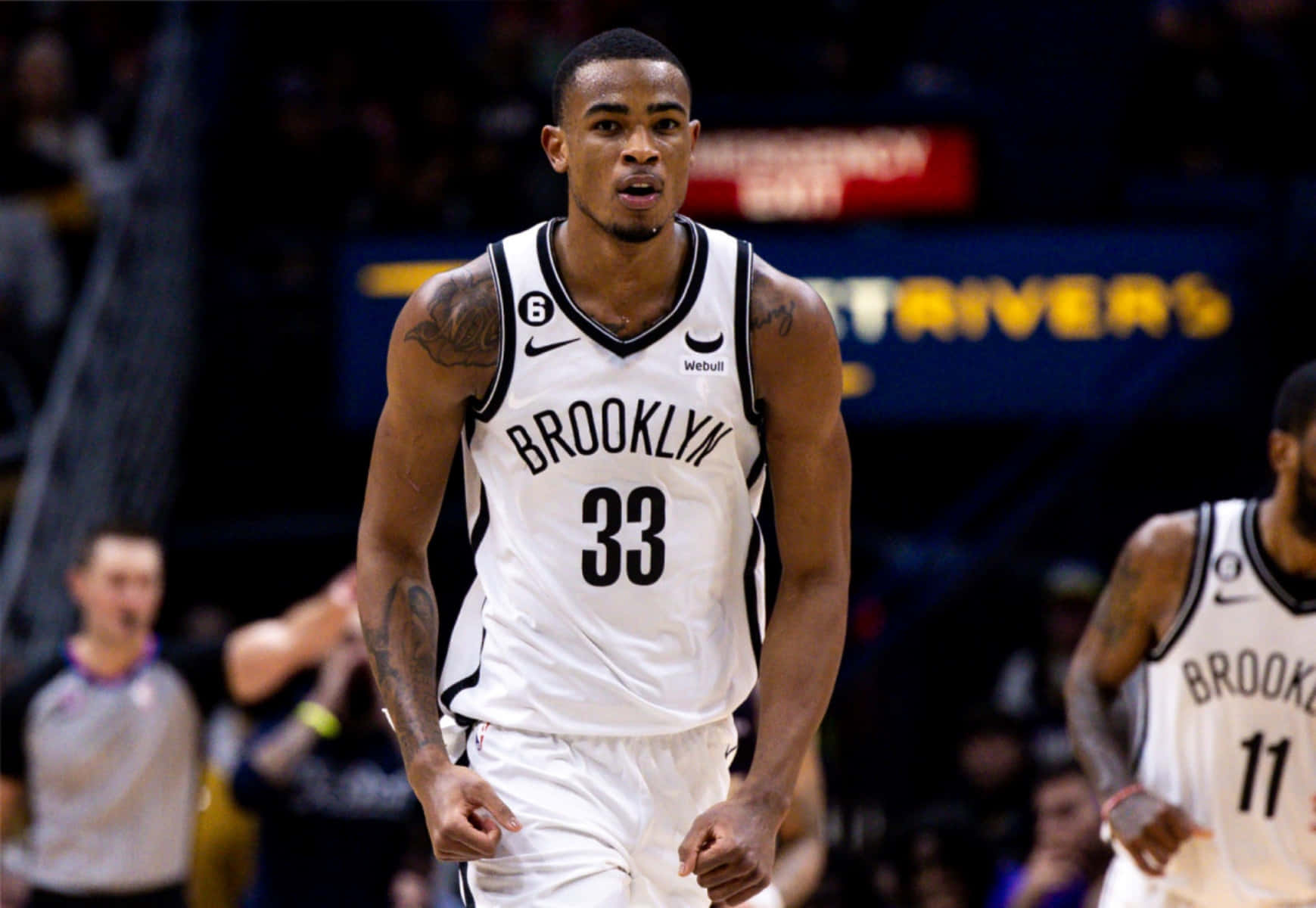 Brooklyn Nets Player33 In Action Wallpaper