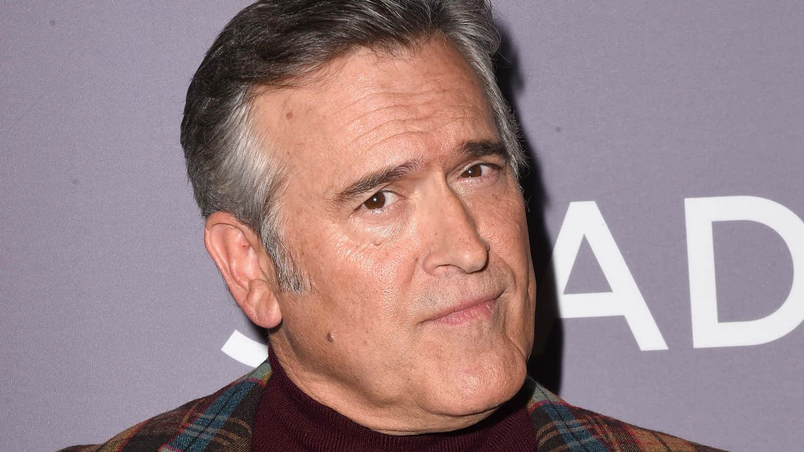 Bruce Campbell [wallpaper] Wallpaper