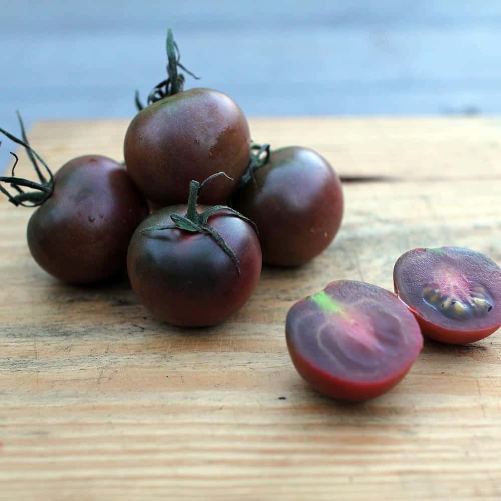 Bursting With Flavor - Enjoy A Fresh, Juicy Black Cherry! Wallpaper