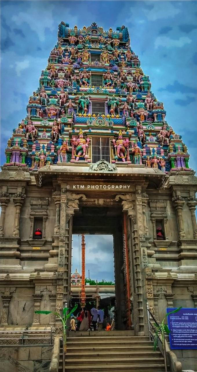 Caption: Divine Entrance To The Murugan Temple Wallpaper