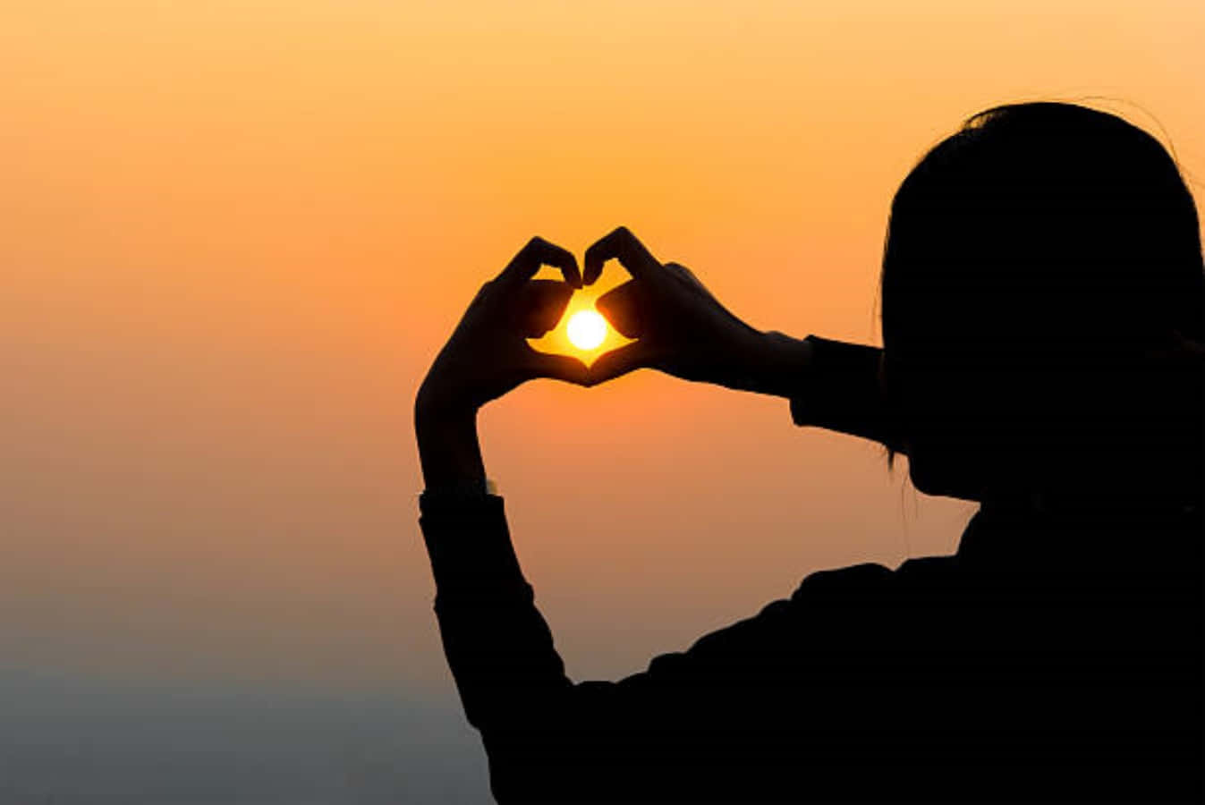 Caption: Embracing Love Under A Starry Sky Wallpaper