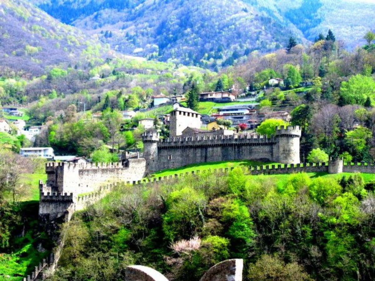 Caption: Enchanting View Of Bellinzona Castles, Switzerland Wallpaper