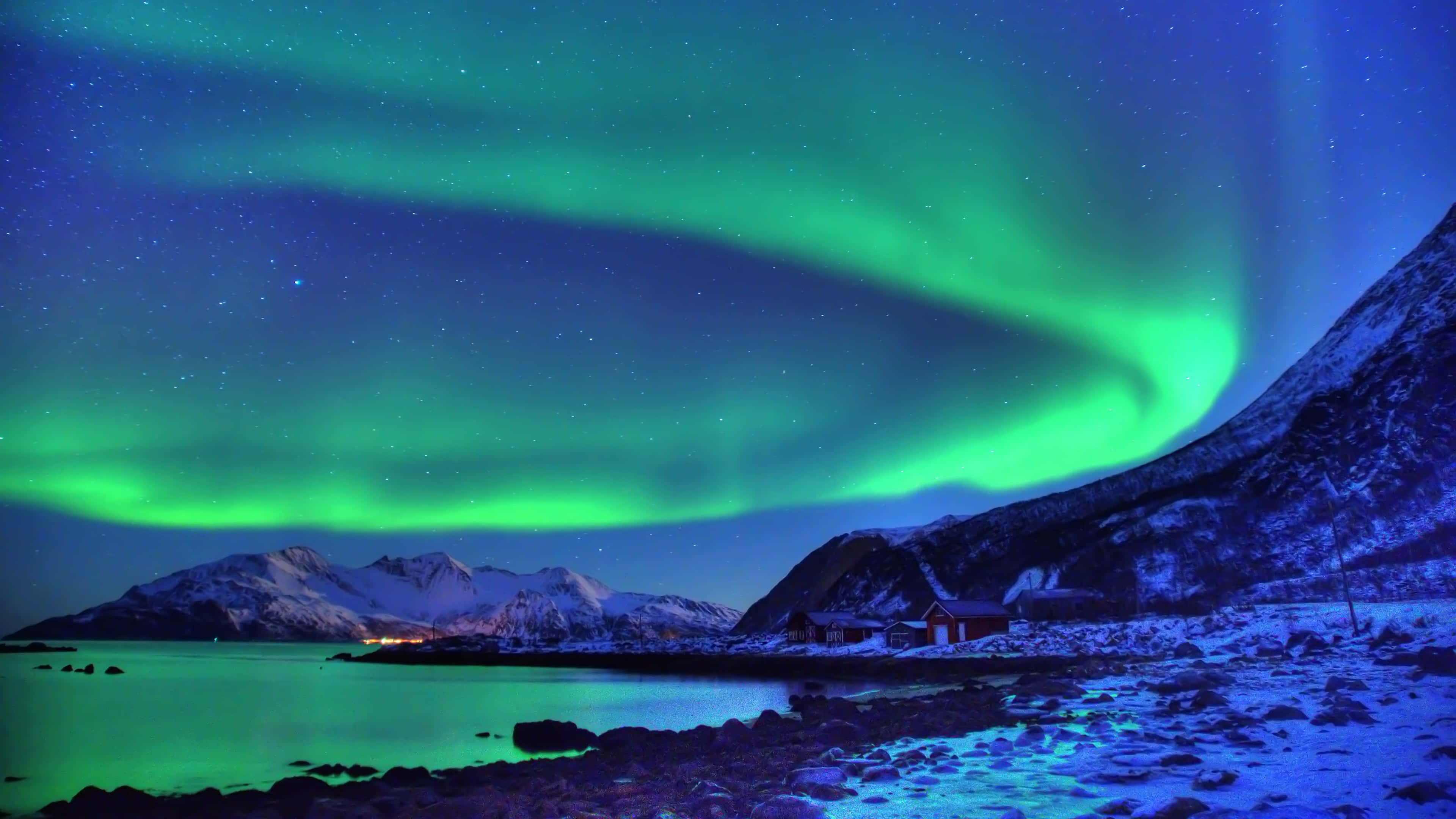 Caption: Majestic 4k Aurora Borealis Display Wallpaper