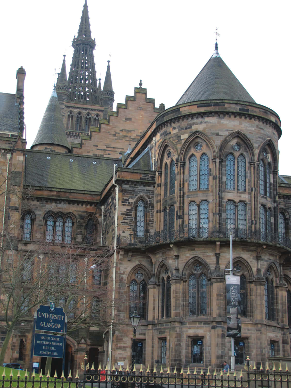 Caption: Majestic Evening View Of The Glasgow City Skyline Wallpaper