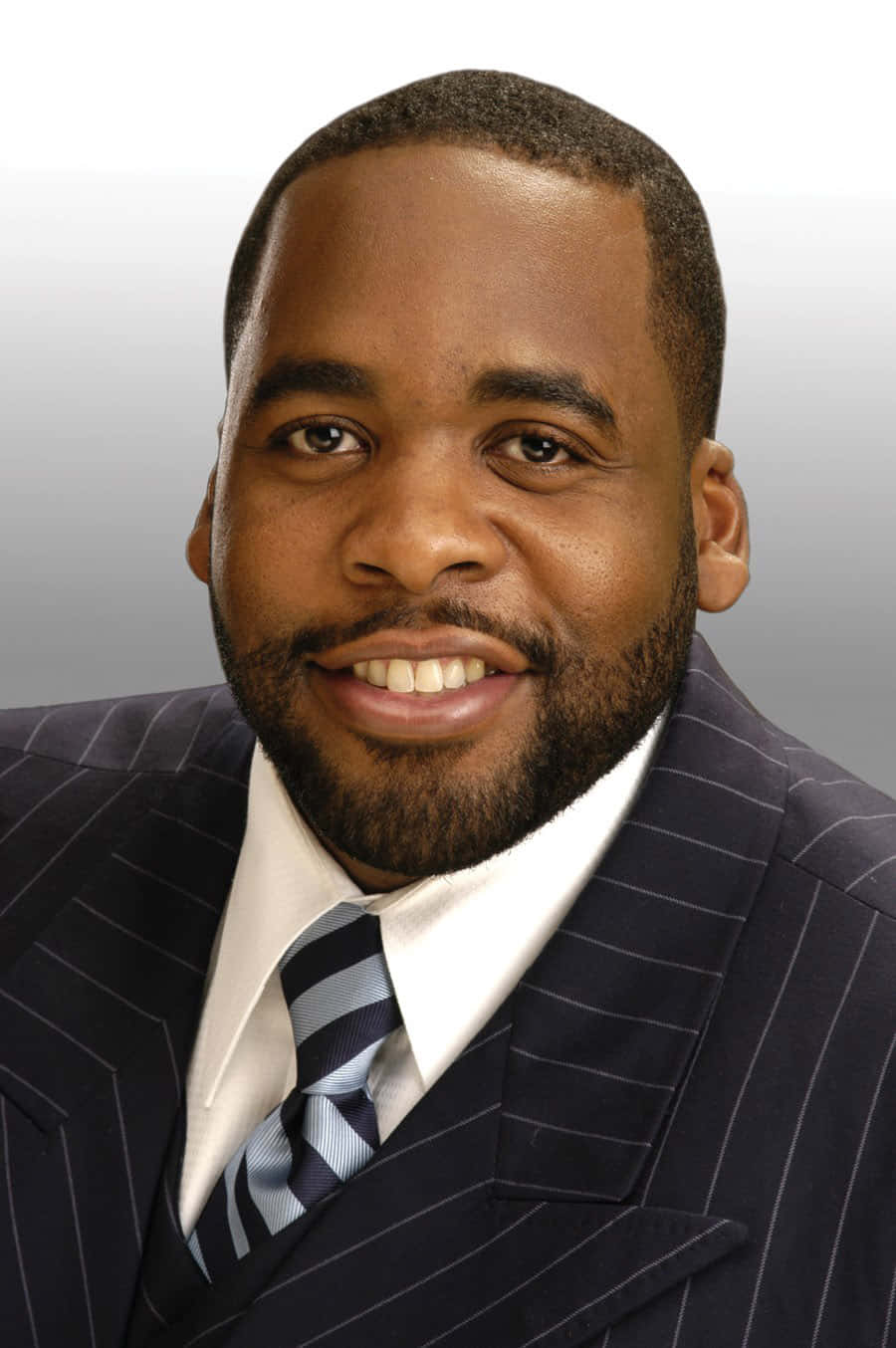 Caption: Portrait Of Kwame Kilpatrick, Former Mayor Of Detroit Wallpaper