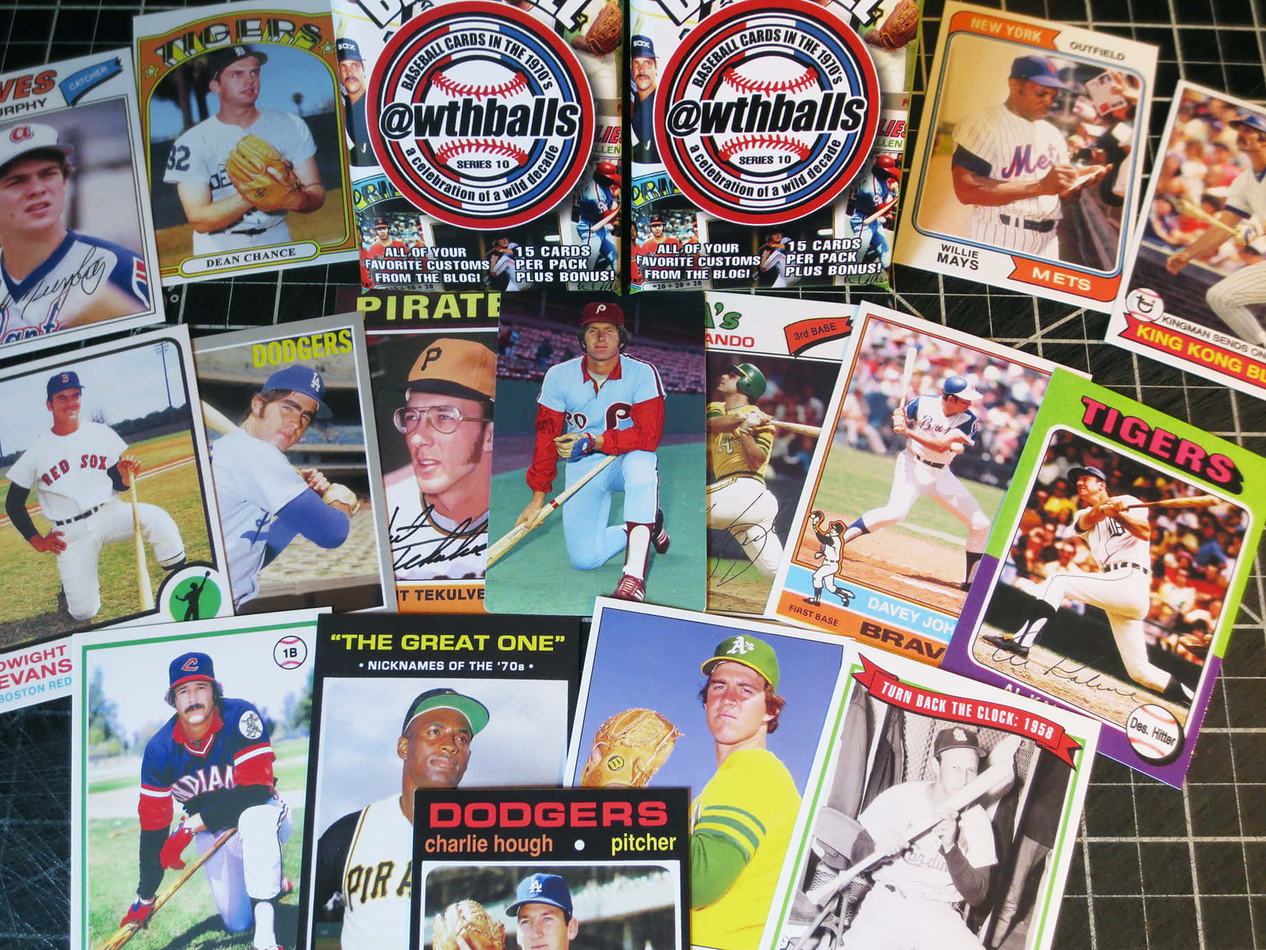 Caption: Vintage Baseball Cards Collection Wallpaper