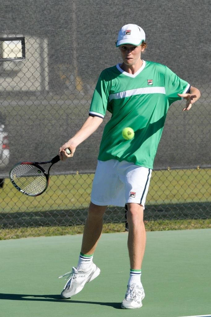 Caption: Wayne Ferreira Perfecting His Forehand Stroke Wallpaper