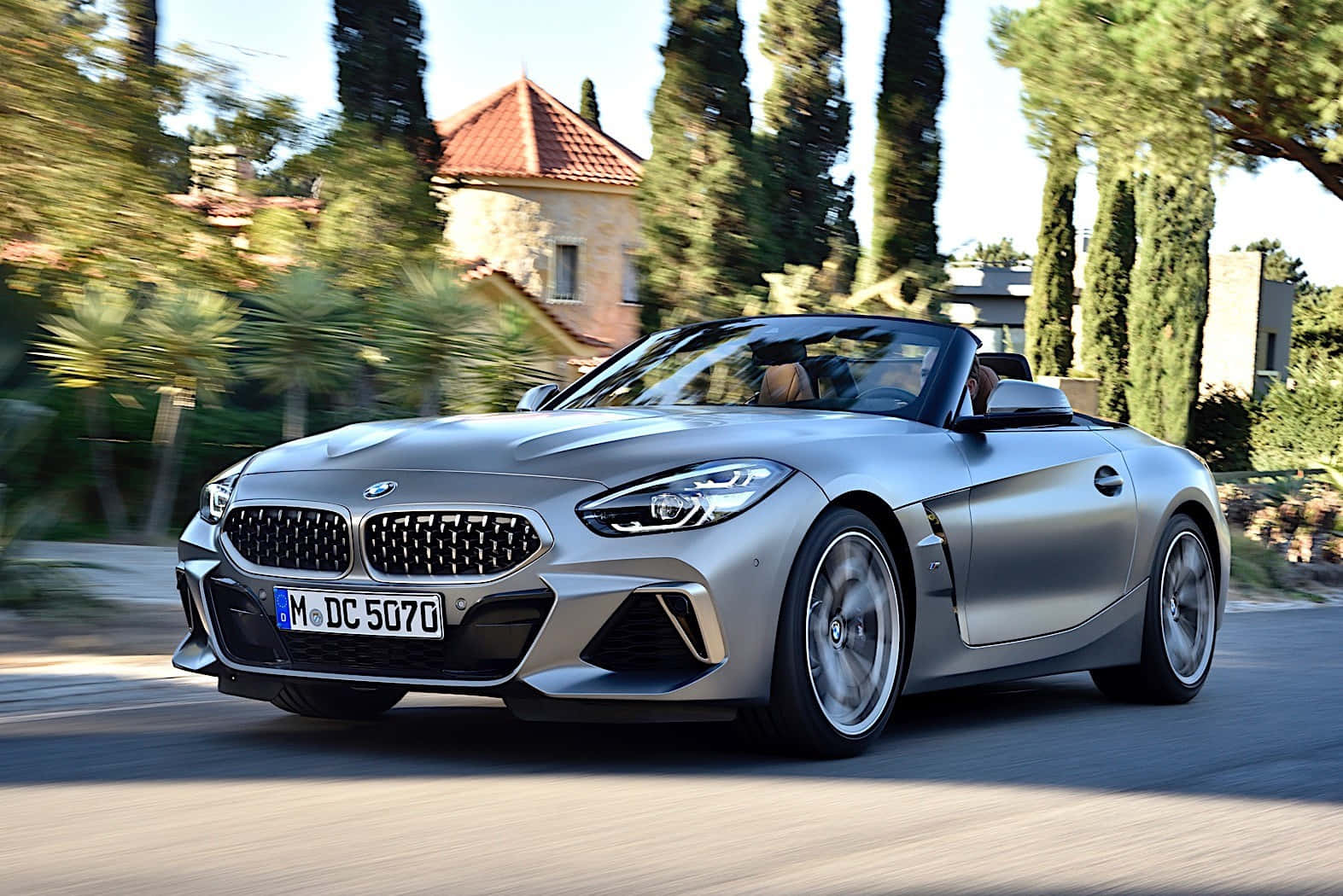 Captivating Bmw Z4 In Motion Wallpaper