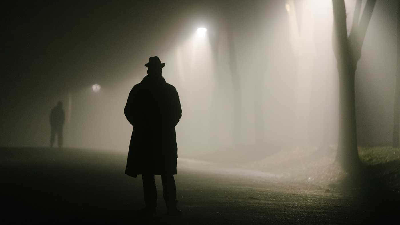 Captivating Film Noir Scene Wallpaper