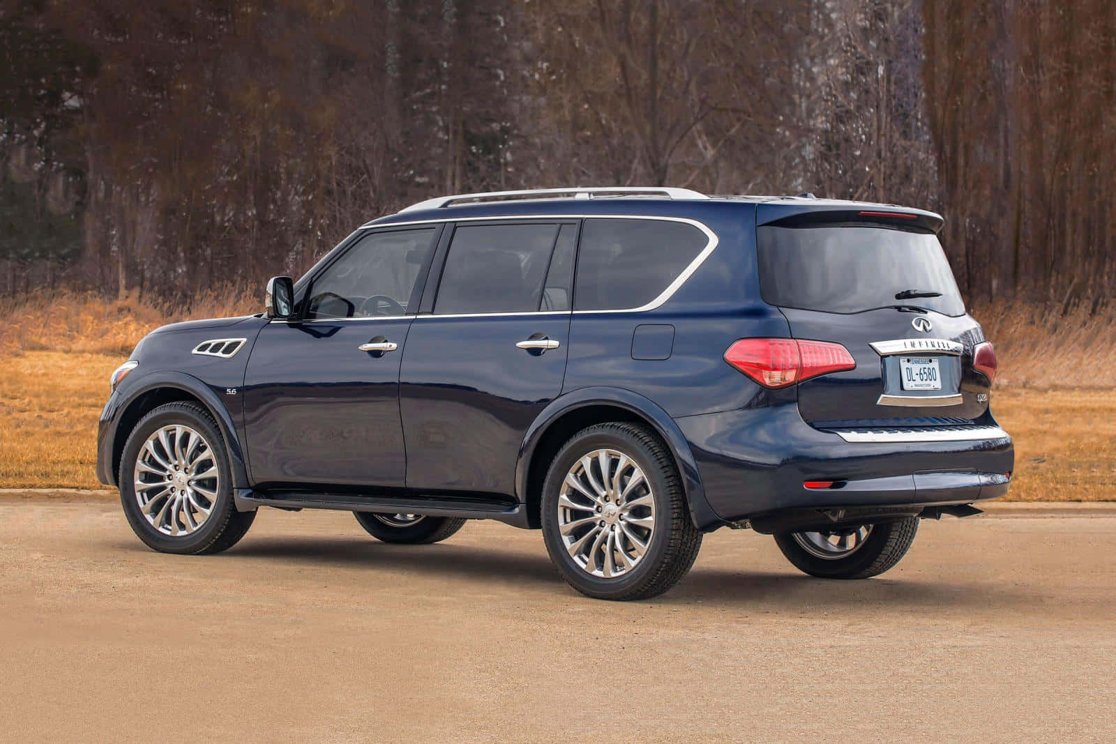 Captivating Infiniti Qx80 In Its Full Glory Wallpaper